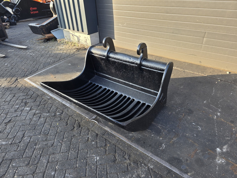 Puinbak cw30 cw 40 verachtert verachtert puinbak cw30 cw40 - Cupă pentru Utilaje constructii: Foto 1 Puinbak cw30 cw 40 verachtert verachtert puinbak cw30 cw40 - Cupă pentru Utilaje constructii: Foto 1