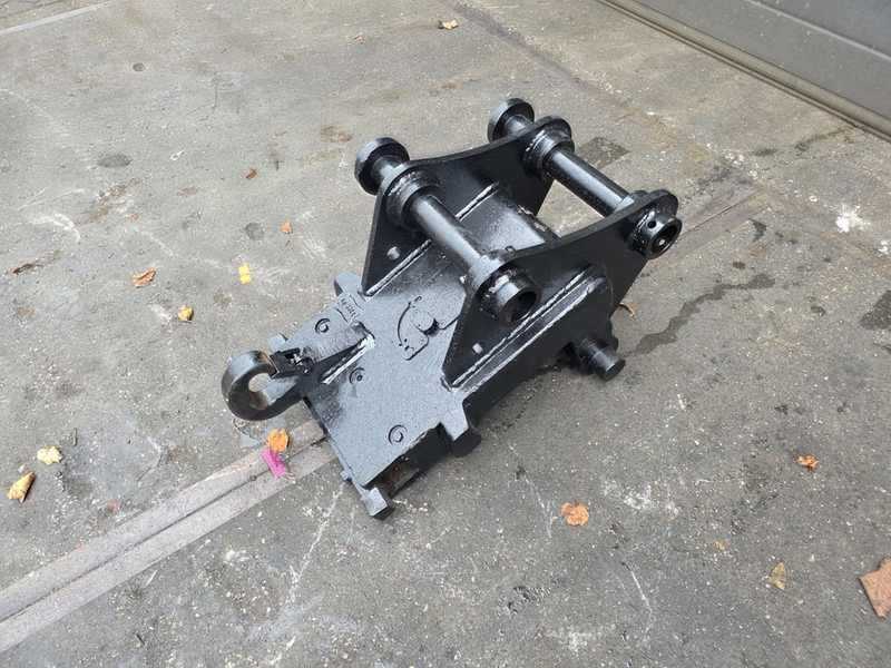 Snelwissel cw 10 mechanisch coupler verachtert cw 10 snelwissel - Cuplare rapidă pentru Utilaje constructii: Foto 2 Snelwissel cw 10 mechanisch coupler verachtert cw 10 snelwissel - Cuplare rapidă pentru Utilaje constructii: Foto 2