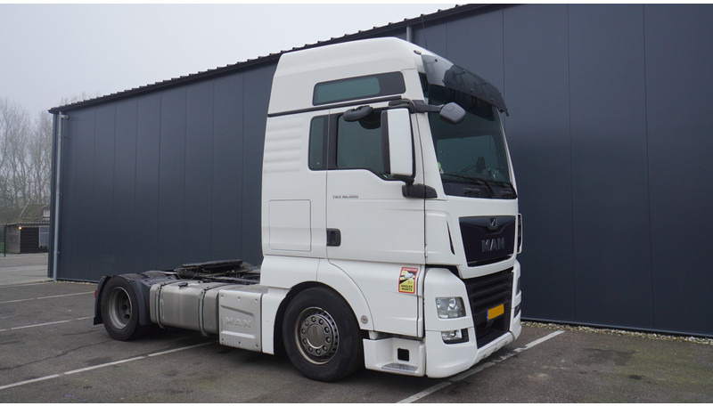 MAN TGX 18.500 XXL MEGA 779.000KM - Cap tractor: Foto 4 MAN TGX 18.500 XXL MEGA 779.000KM - Cap tractor: Foto 4