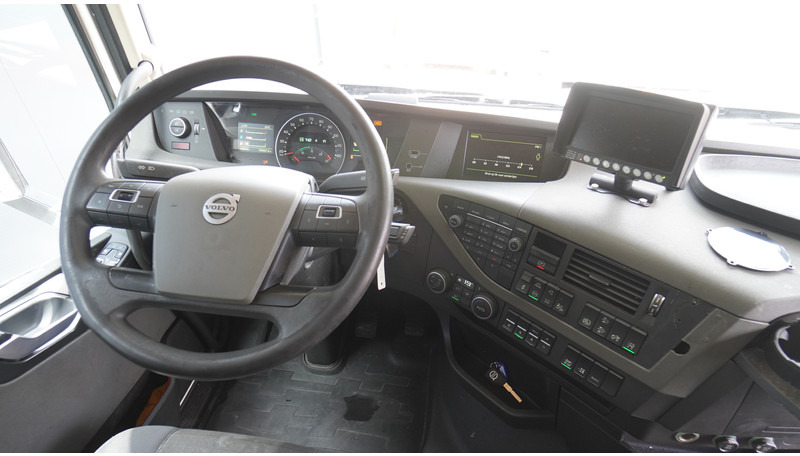 Volvo FH 420 6X2 ADR 796.000KM - Cap tractor: Foto 5 Volvo FH 420 6X2 ADR 796.000KM - Cap tractor: Foto 5