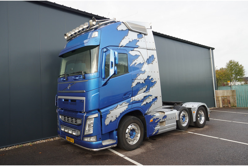 Volvo FH 540 6X2 GLOBETROTTER XL 455.000KM - Cap tractor: Foto 3 Volvo FH 540 6X2 GLOBETROTTER XL 455.000KM - Cap tractor: Foto 3