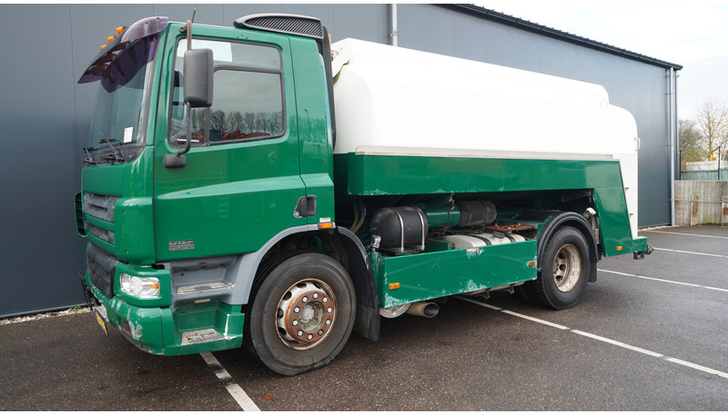 DAF 75.250 FUEL TANK TRUCK 11.300LTR 783.400KM - Camion cisternă: Foto 3 DAF 75.250 FUEL TANK TRUCK 11.300LTR 783.400KM - Camion cisternă: Foto 3