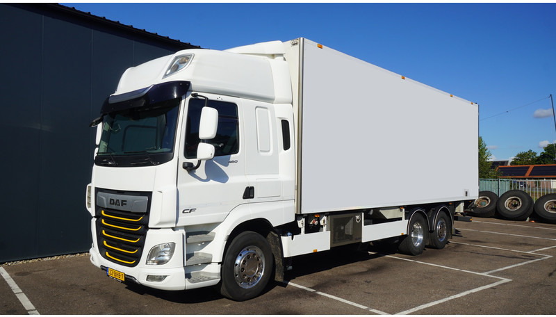 DAF CF 480 6X2 FRIGO CHAIN SYSTEM EURO 6 - Camion frigider: Foto 3 DAF CF 480 6X2 FRIGO CHAIN SYSTEM EURO 6 - Camion frigider: Foto 3