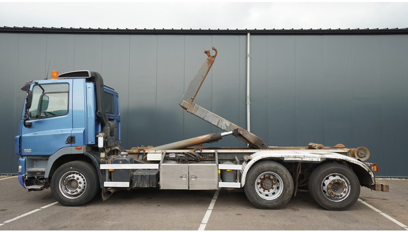 DAF CF 85.410 6X2 HOOKARM SYSTEM 681.000KM - Camion cu cârlig: Foto 1 DAF CF 85.410 6X2 HOOKARM SYSTEM 681.000KM - Camion cu cârlig: Foto 1