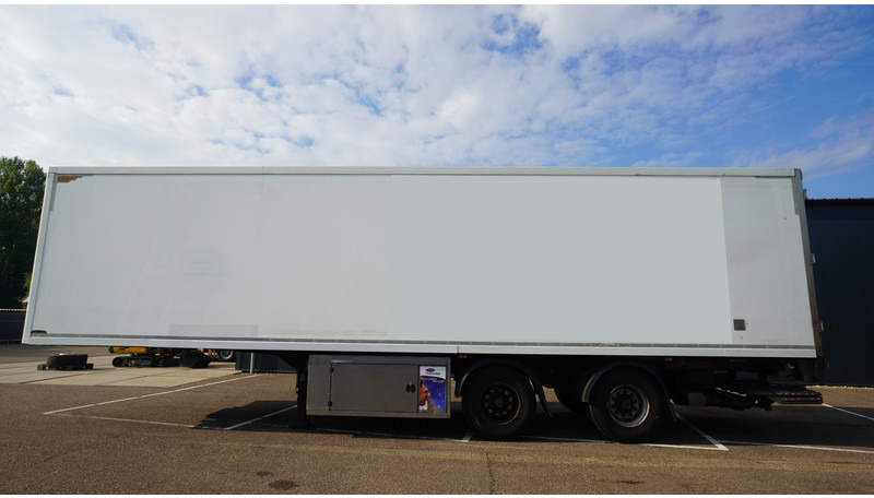 HTF 2 AXLE FRIGO TRAILER - Semiremorcă frigider: Foto 1 HTF 2 AXLE FRIGO TRAILER - Semiremorcă frigider: Foto 1