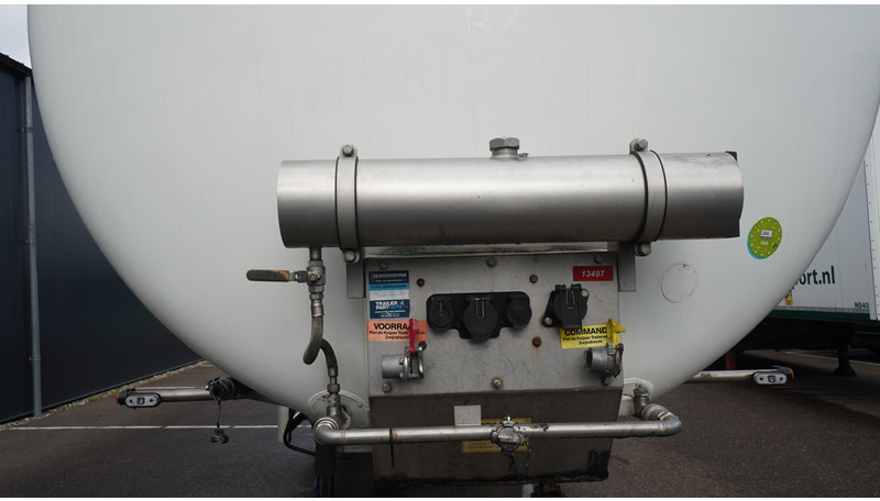 Indox 3 AXLE ADR CHEMICAL AD-BLUE TANK TRAILER 35.115LTR - Semiremorcă cisternă: Foto 5 Indox 3 AXLE ADR CHEMICAL AD-BLUE TANK TRAILER 35.115LTR - Semiremorcă cisternă: Foto 5