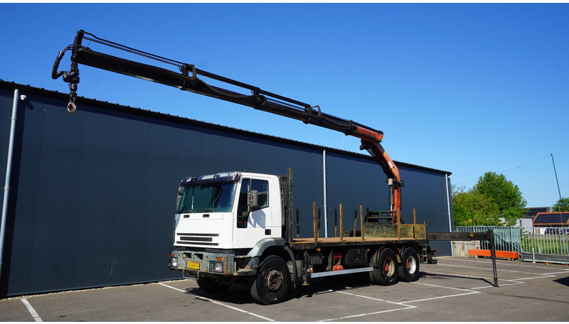 Iveco EUROTRAKKER CURSOR 350 6X4 FALTBED WITH PALFINGER PK 20002 CRANE - Camion cu macara: Foto 2 Iveco EUROTRAKKER CURSOR 350 6X4 FALTBED WITH PALFINGER PK 20002 CRANE - Camion cu macara: Foto 2