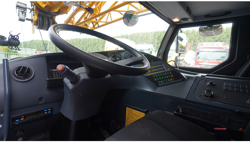 Liebherr LTM 1050-3.1 6X4X6 WITH JIB VARIOBASE - Camion cu macara: Foto 5 Liebherr LTM 1050-3.1 6X4X6 WITH JIB VARIOBASE - Camion cu macara: Foto 5