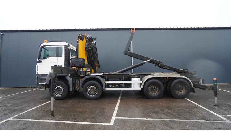 MAN TGS 35.400 8X4 HOOKARM SYSTEM WITH EFFER 305/11/6S - Camion cu macara: Foto 4 MAN TGS 35.400 8X4 HOOKARM SYSTEM WITH EFFER 305/11/6S - Camion cu macara: Foto 4