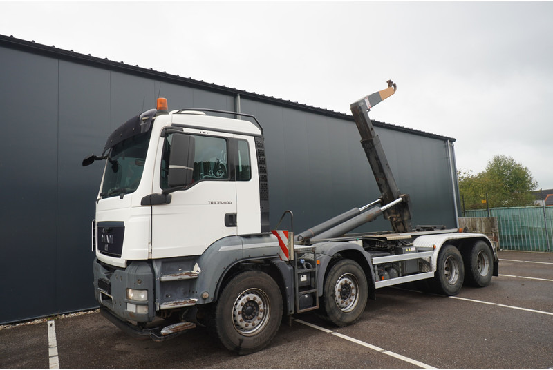 MAN TGS 35.400 8x4 HOOKARM SYSTEM MANUAL GEARBOX - Camion cu cârlig: Foto 2 MAN TGS 35.400 8x4 HOOKARM SYSTEM MANUAL GEARBOX - Camion cu cârlig: Foto 2