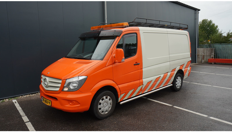 Mercedes-Benz Sprinter 309 CLOSED BOX - Autoutilitară box: Foto 3 Mercedes-Benz Sprinter 309 CLOSED BOX - Autoutilitară box: Foto 3