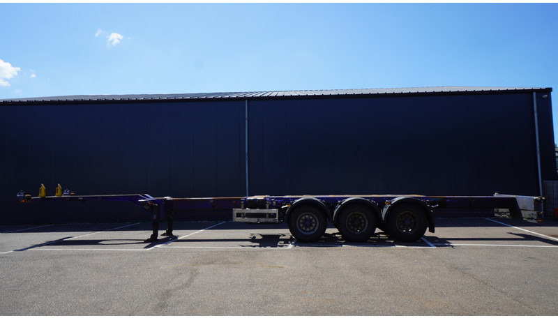 Pacton 3 AXLE MULTI CONTAINER TRANSPORT TRAILER EXTENDABLE 45 FT - Semiremorcă transport containere/ Swap body: Foto 1 Pacton 3 AXLE MULTI CONTAINER TRANSPORT TRAILER EXTENDABLE 45 FT - Semiremorcă transport containere/ Swap body: Foto 1