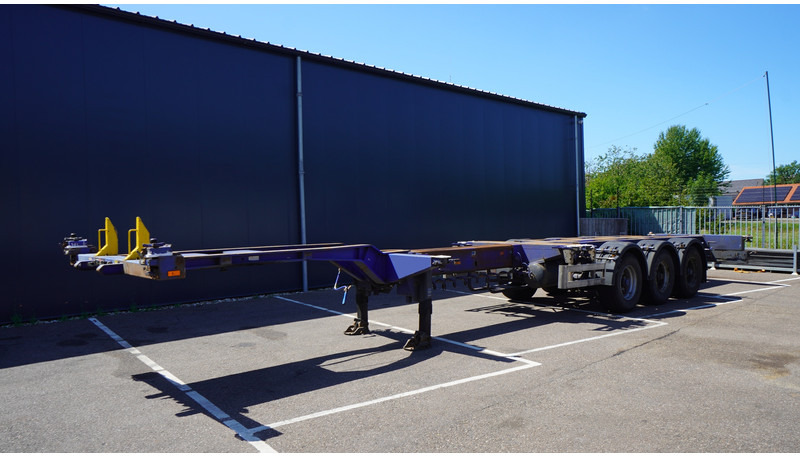Pacton 3 AXLE MULTI CONTAINER TRANSPORT TRAILER EXTENDABLE 45 FT - Semiremorcă transport containere/ Swap body: Foto 2 Pacton 3 AXLE MULTI CONTAINER TRANSPORT TRAILER EXTENDABLE 45 FT - Semiremorcă transport containere/ Swap body: Foto 2
