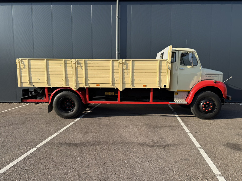 Scania 50 L5046 4X2 CLASSIC OLDTIMER OPEN BOX TRUCK - Camion platformă: Foto 3 Scania 50 L5046 4X2 CLASSIC OLDTIMER OPEN BOX TRUCK - Camion platformă: Foto 3