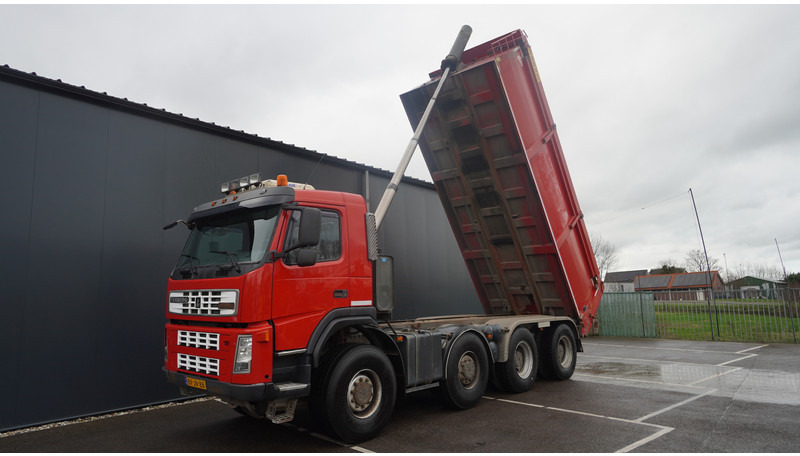 Terberg FM 2000/440 8X8 TIPPER 22.3 M3 647.000KM - Camion basculantă: Foto 2 Terberg FM 2000/440 8X8 TIPPER 22.3 M3 647.000KM - Camion basculantă: Foto 2