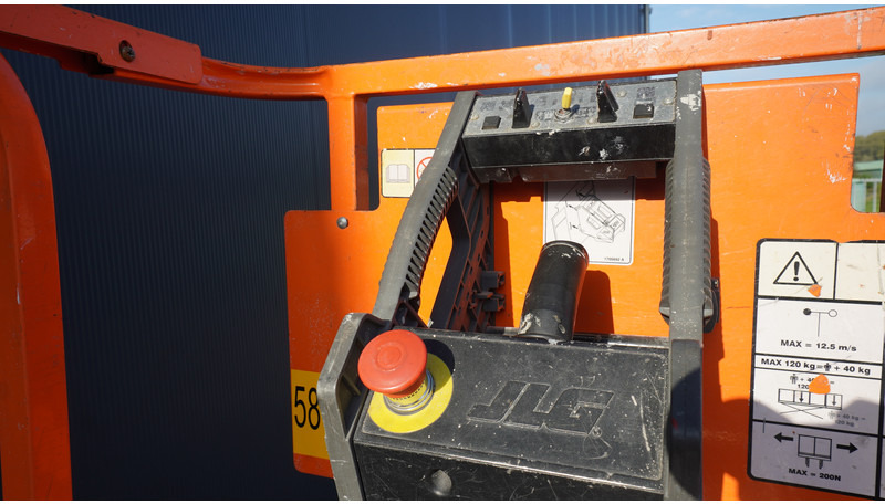 JLG 1930ES MOBILE BOOM SCISSOR LIFT - Utilaje constructii: Foto 4 JLG 1930ES MOBILE BOOM SCISSOR LIFT - Utilaje constructii: Foto 4