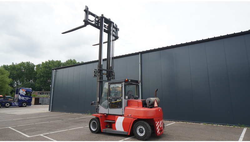 Kalmar DCE 70-6 HE 7 TONS FORKLIFT - Utilaje constructii: Foto 3 Kalmar DCE 70-6 HE 7 TONS FORKLIFT - Utilaje constructii: Foto 3