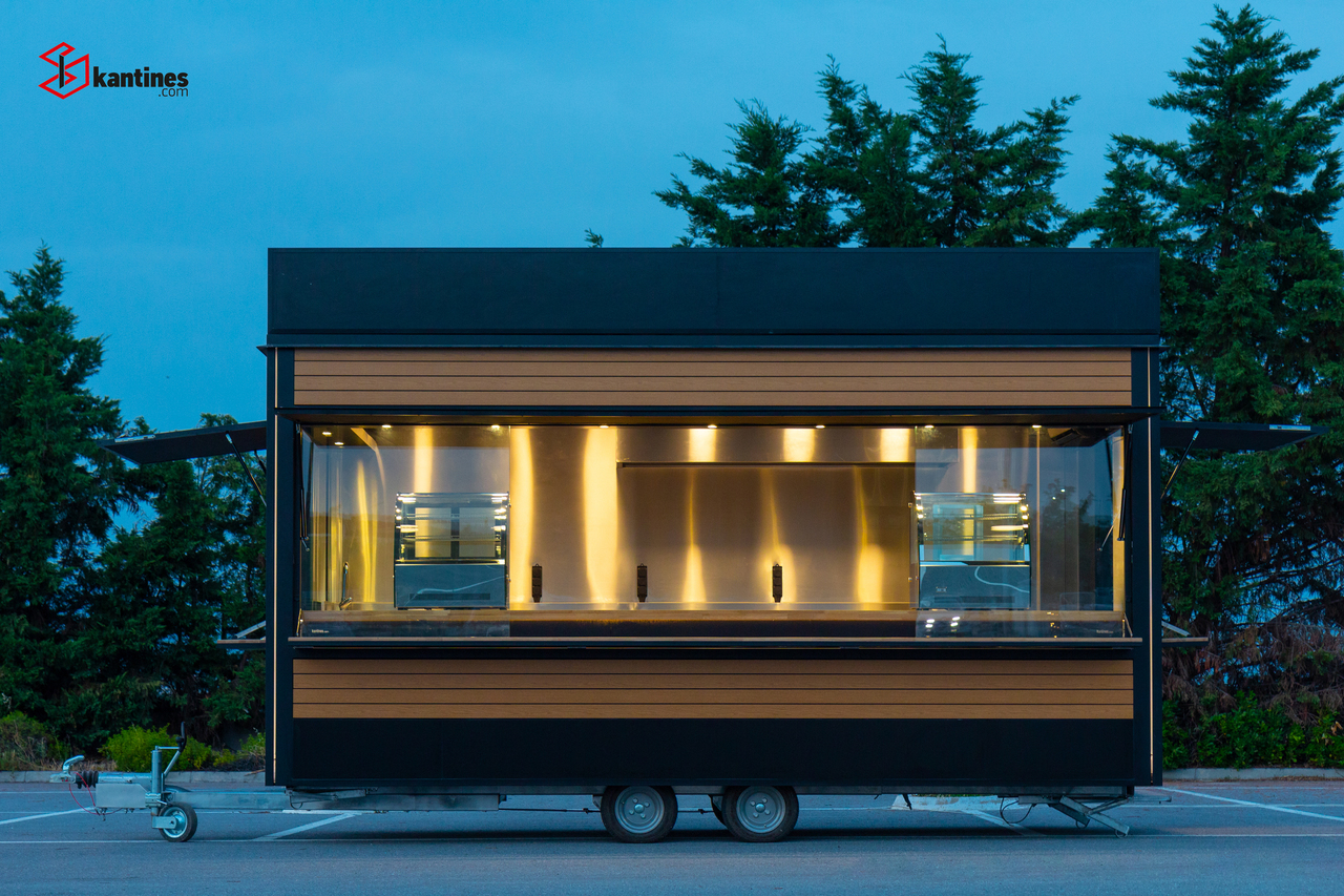 Skretas Box XL Size - Rulota comerciala: Foto 1 Skretas Box XL Size - Rulota comerciala: Foto 1