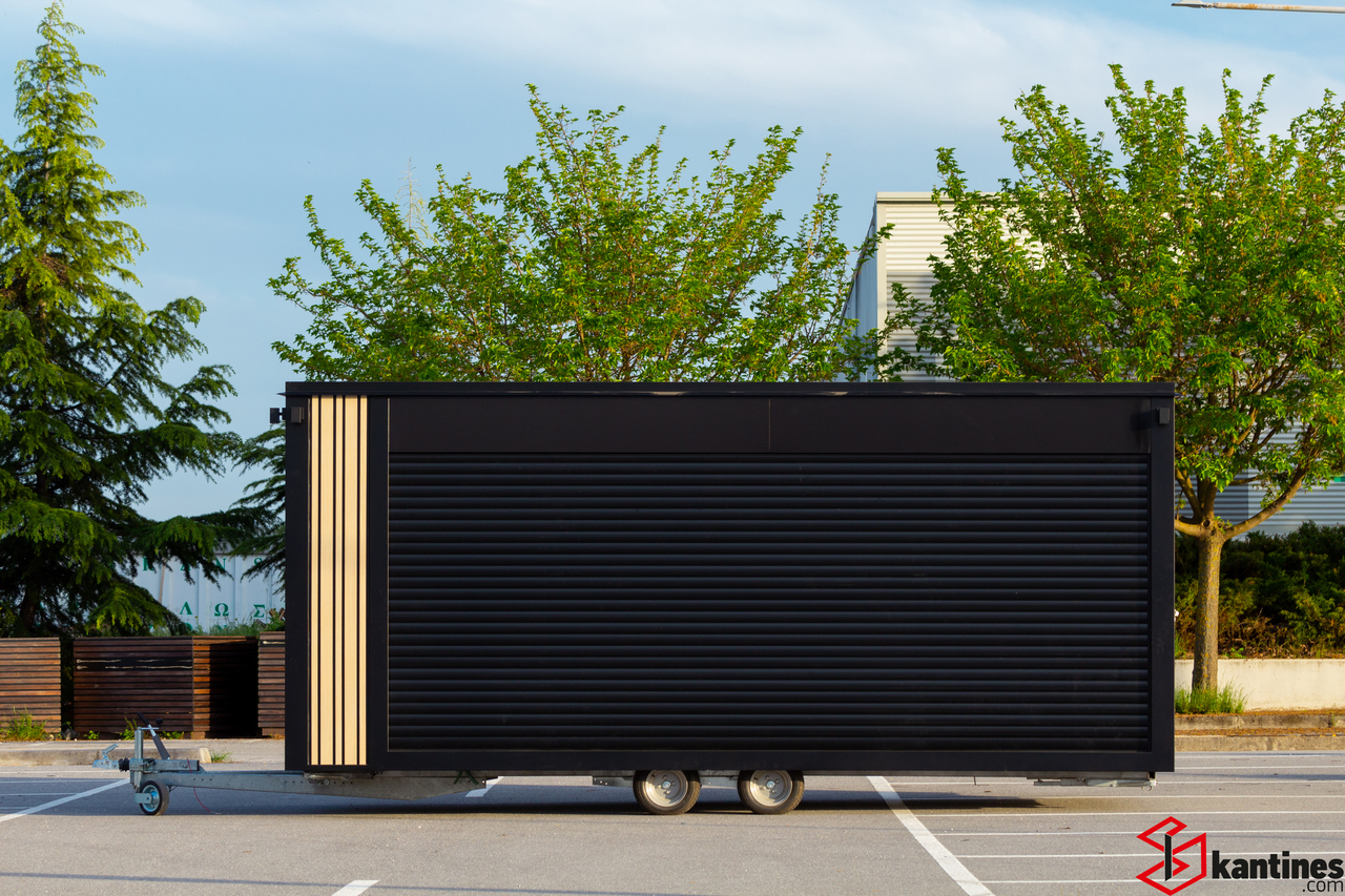 Skretas Box XXL Size - Rulota comerciala: Foto 1 Skretas Box XXL Size - Rulota comerciala: Foto 1