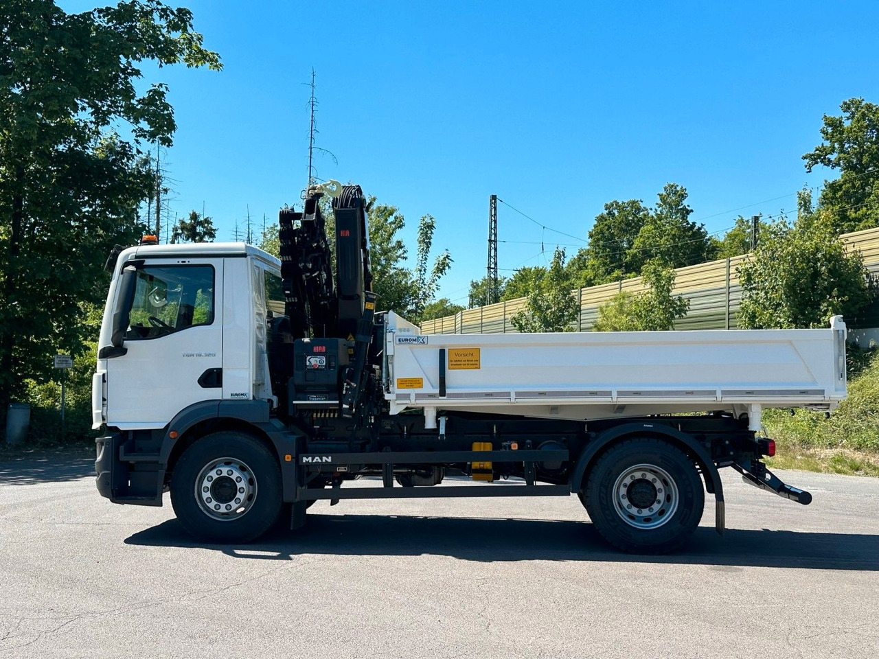 MAN TGM 18.320 4x2 Euro6e Hiab X-HiDuo 138DS-4 - Camion basculantă, Camion cu macara: Foto 3 MAN TGM 18.320 4x2 Euro6e Hiab X-HiDuo 138DS-4 - Camion basculantă, Camion cu macara: Foto 3