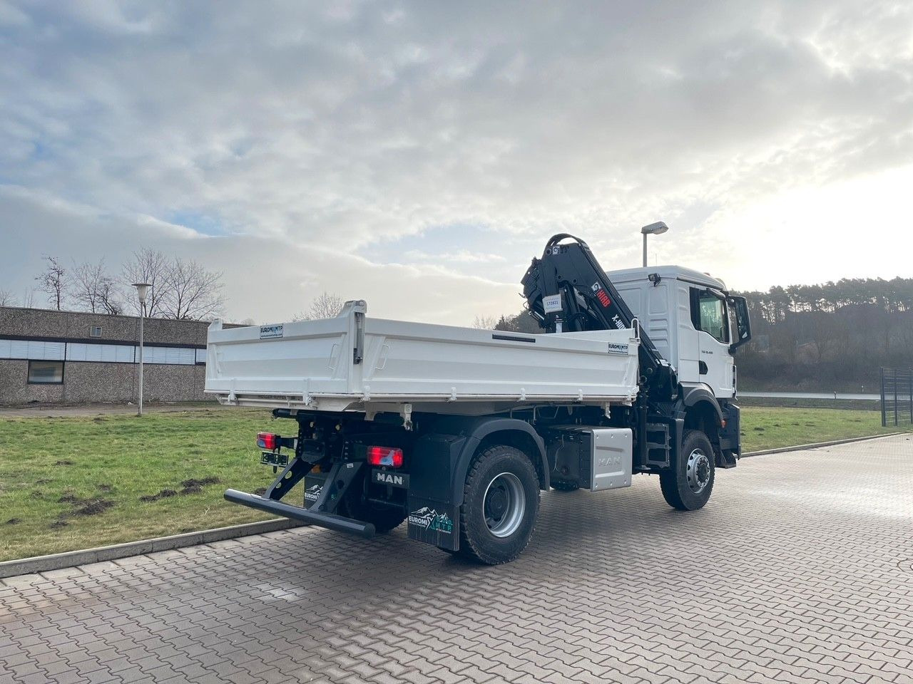 MAN TGS 18.400 TG3 4x4 Euro6e Hiab X-HiDuo 138DS-4 - Camion basculantă, Camion cu macara: Foto 3 MAN TGS 18.400 TG3 4x4 Euro6e Hiab X-HiDuo 138DS-4 - Camion basculantă, Camion cu macara: Foto 3