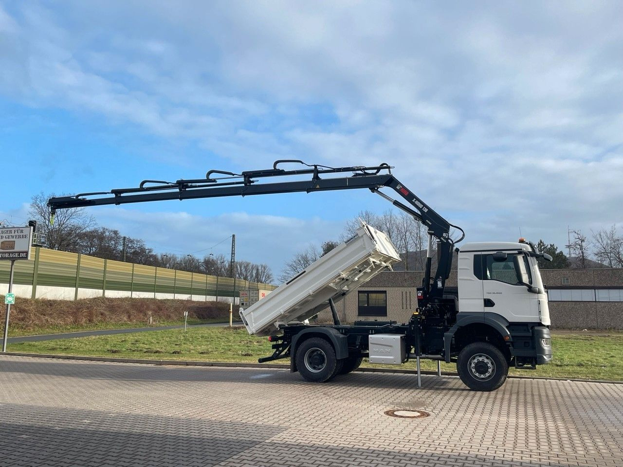 MAN TGS 18.400 TG3 4x4 Euro6e Hiab X-HiDuo 138DS-4 - Camion basculantă, Camion cu macara: Foto 5 MAN TGS 18.400 TG3 4x4 Euro6e Hiab X-HiDuo 138DS-4 - Camion basculantă, Camion cu macara: Foto 5