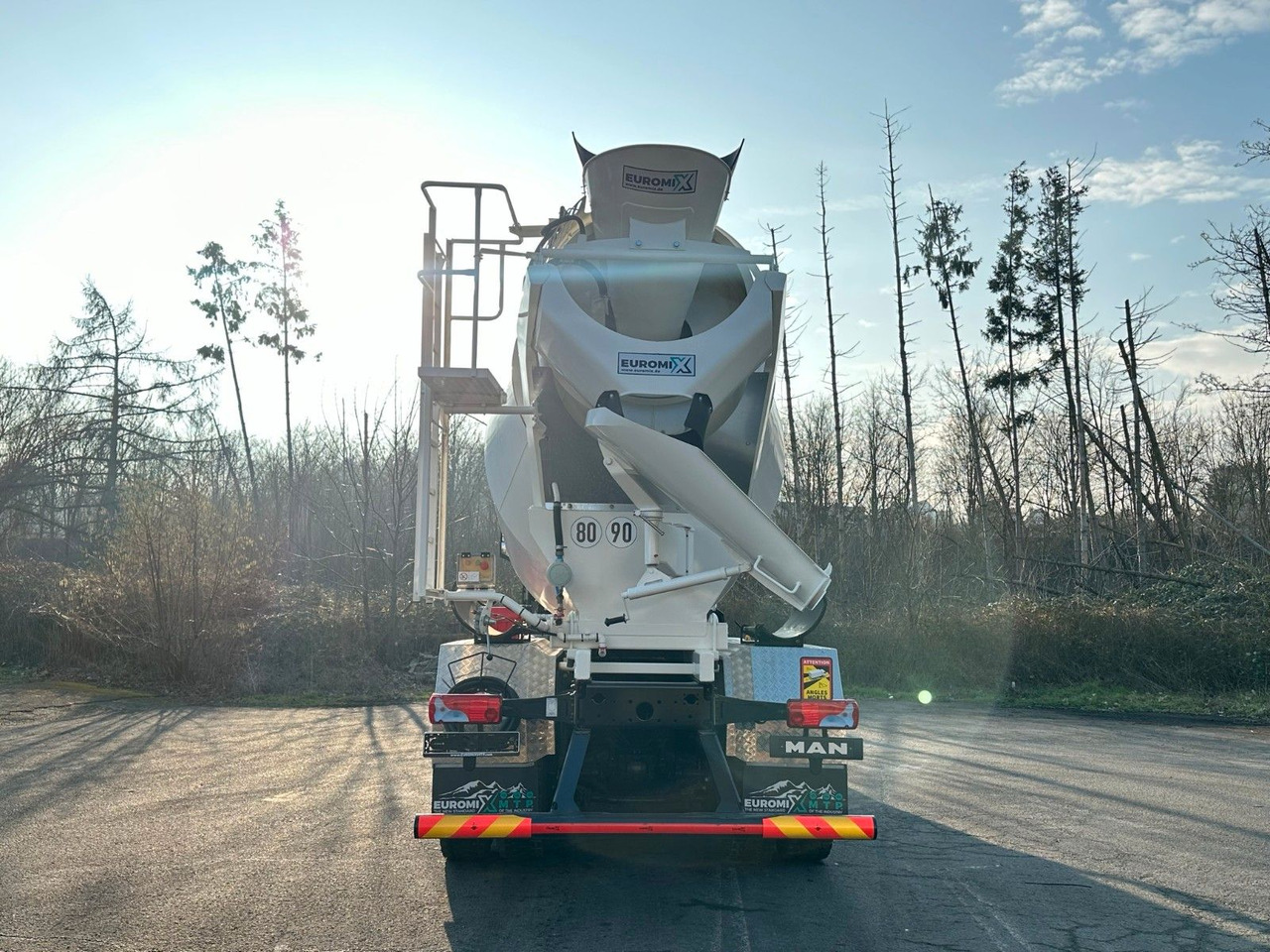 MAN TGS 37.480 8x4 EuromixMTP EM 10 L - Autobetonieră: Foto 5 MAN TGS 37.480 8x4 EuromixMTP EM 10 L - Autobetonieră: Foto 5