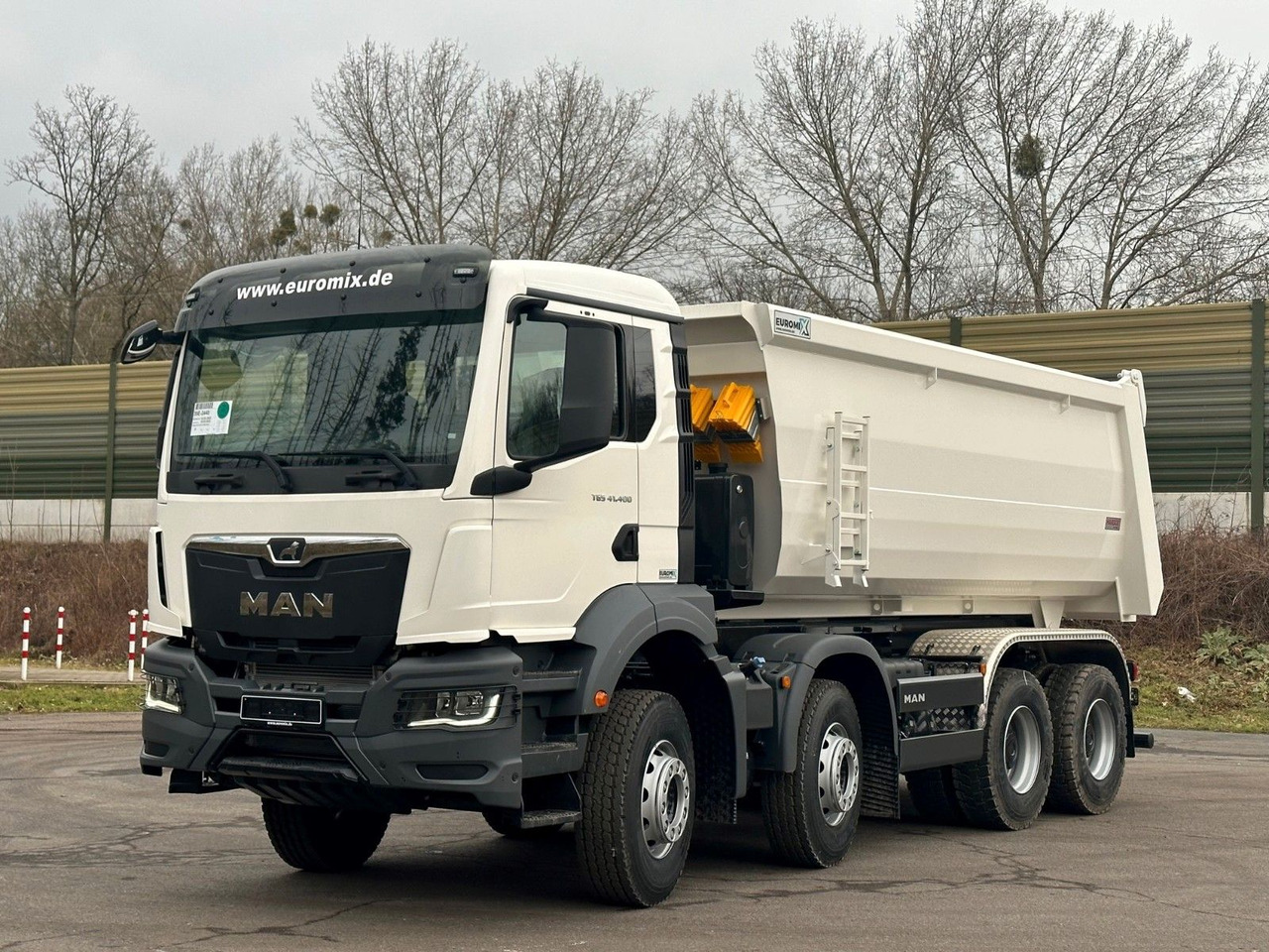 MAN TGS 41.400 8x4 / EUROMIX MTP 20m³/ EURO 5 - Camion basculantă: Foto 1 MAN TGS 41.400 8x4 / EUROMIX MTP 20m³/ EURO 5 - Camion basculantă: Foto 1