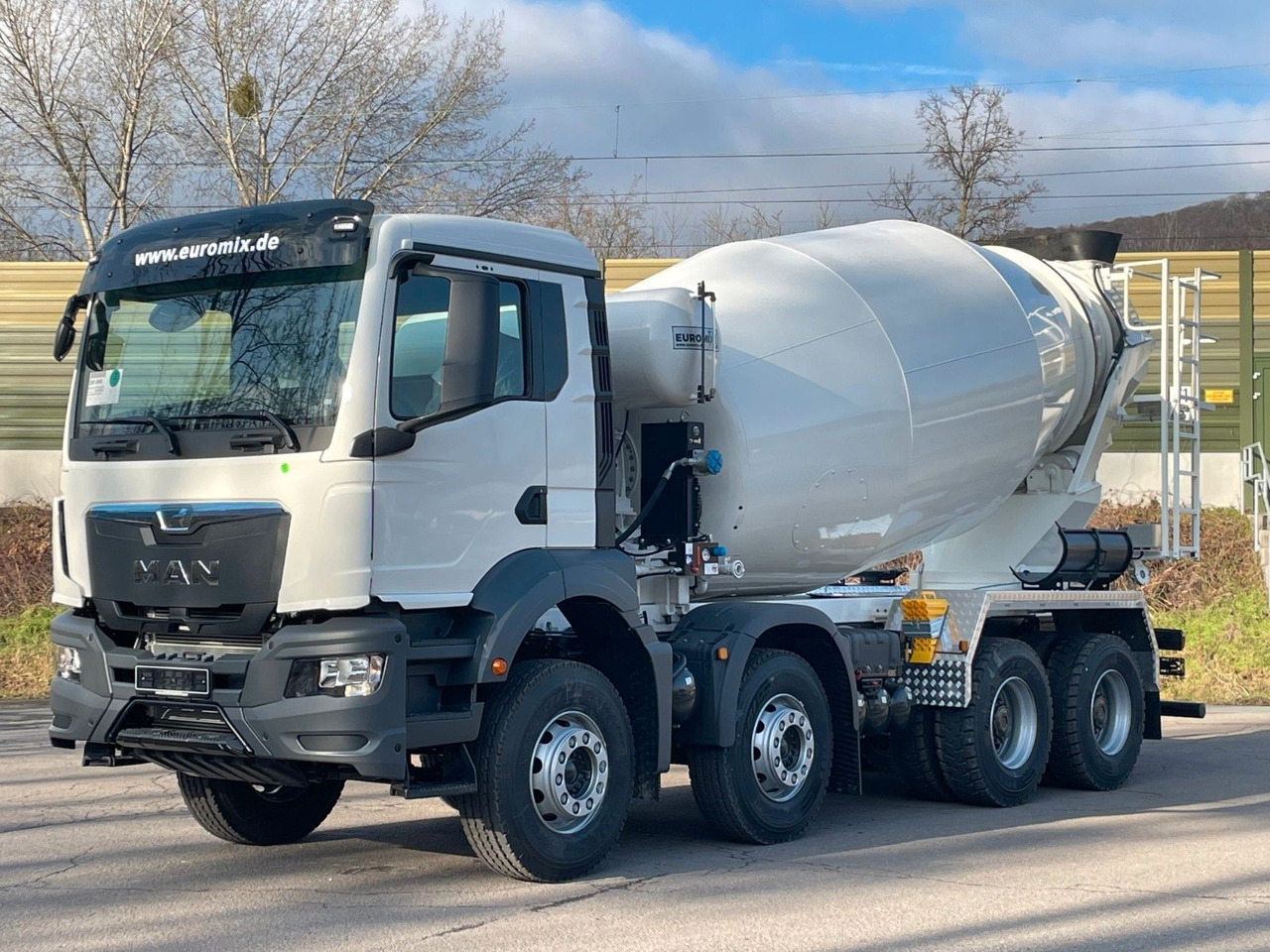 MAN TGS 41.400 8x4 / EuromixMTP EM 12m³ R / EURO 2 - Autobetonieră: Foto 1 MAN TGS 41.400 8x4 / EuromixMTP EM 12m³ R / EURO 2 - Autobetonieră: Foto 1