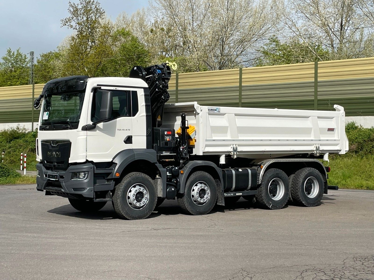 MAN TGS 41.480 8x4/Euro6e Euromix Kipper Hiab 228-6 - Camion basculantă, Camion cu macara: Foto 3 MAN TGS 41.480 8x4/Euro6e Euromix Kipper Hiab 228-6 - Camion basculantă, Camion cu macara: Foto 3
