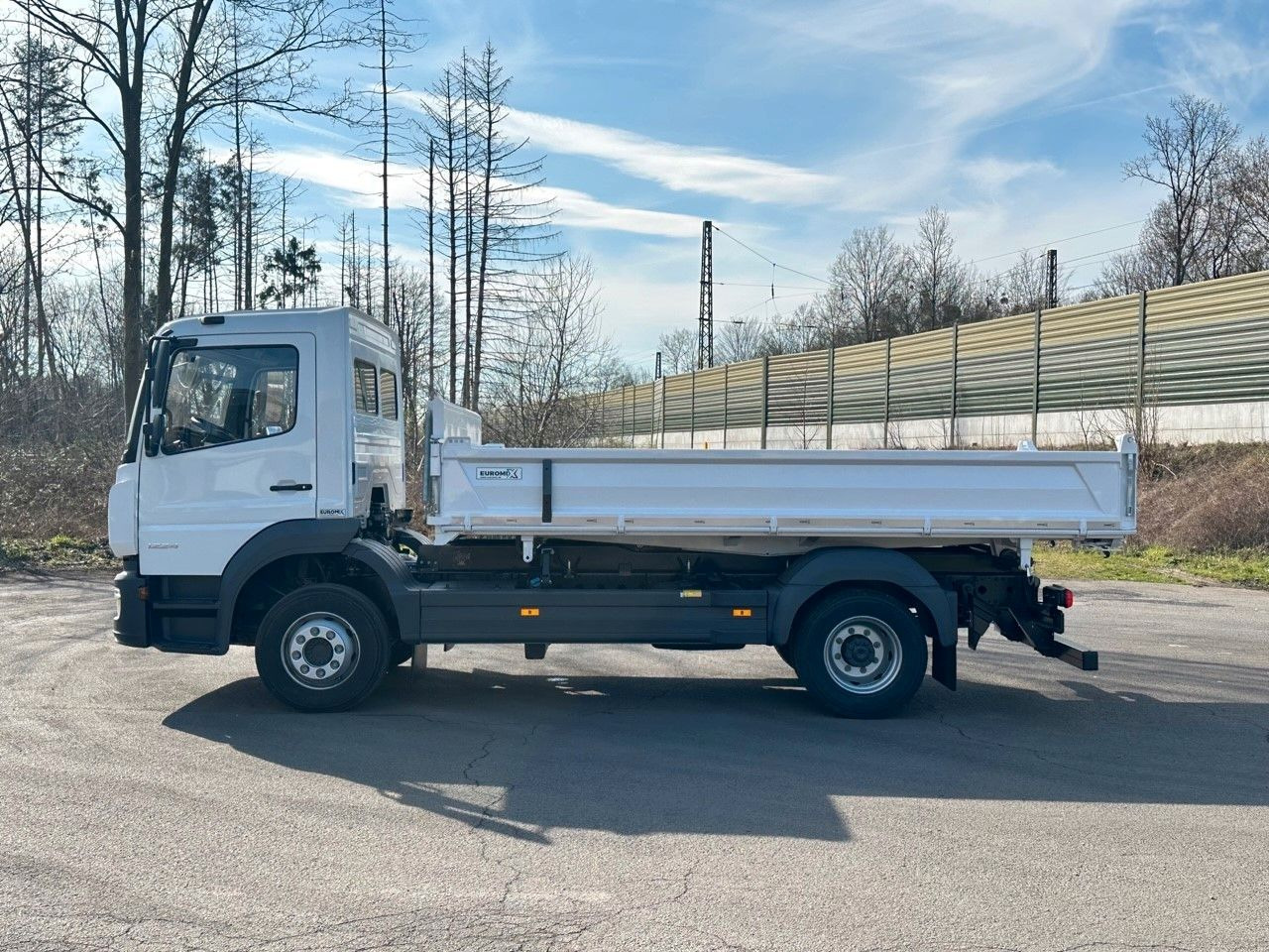 Mercedes-Benz Atego 1224 K EuromixMTP 3-Seiten-Kipper - Camion basculantă: Foto 4 Mercedes-Benz Atego 1224 K EuromixMTP 3-Seiten-Kipper - Camion basculantă: Foto 4