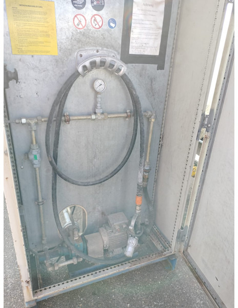 Used skid installation 4850 L (4.8 m3) different setups multiple pieces available for sale Gas, lpg, gpl, gaz, propane, butane propane refilling station is used to refill cylinders, suitable for limited land and space. - Rezervor combustibil: Foto 2 Used skid installation 4850 L (4.8 m3) different setups multiple pieces available for sale Gas, lpg, gpl, gaz, propane, butane propane refilling station is used to refill cylinders, suitable for limited land and space. - Rezervor combustibil: Foto 2