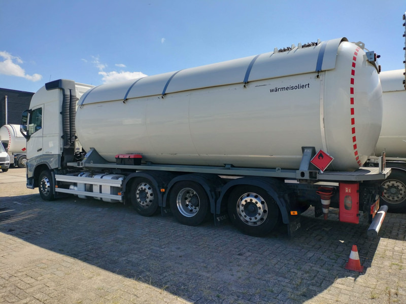 Volvo FH 420 8x2-4 -32791 L Gas tank truck -Gas, Gaz, LPG, GPL, Propane, Butane tank, Gastank ID 2.169 Eurotank, flowmeter, pump - Camion cisternă: Foto 2 Volvo FH 420 8x2-4 -32791 L Gas tank truck -Gas, Gaz, LPG, GPL, Propane, Butane tank, Gastank ID 2.169 Eurotank, flowmeter, pump - Camion cisternă: Foto 2