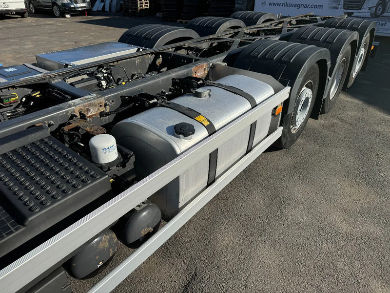 Volvo FH 540 8x2*4, Chassi (former Tank-truck), ADR, 2018 - Camion şasiu: Foto 4 Volvo FH 540 8x2*4, Chassi (former Tank-truck), ADR, 2018 - Camion şasiu: Foto 4
