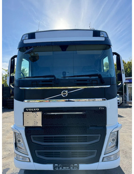 Volvo FH 540 Chassi (former Tank-truck), ADR, Hydraulics, FR: 2020 - Camion şasiu: Foto 2 Volvo FH 540 Chassi (former Tank-truck), ADR, Hydraulics, FR: 2020 - Camion şasiu: Foto 2