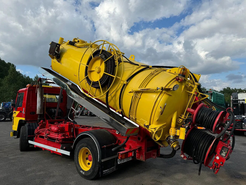 Volvo FL 10.320 4x2, 12m3 Sludge & Flushing-Truck, YM: 1990 - Maşină pentru vidanjări: Foto 4 Volvo FL 10.320 4x2, 12m3 Sludge & Flushing-Truck, YM: 1990 - Maşină pentru vidanjări: Foto 4