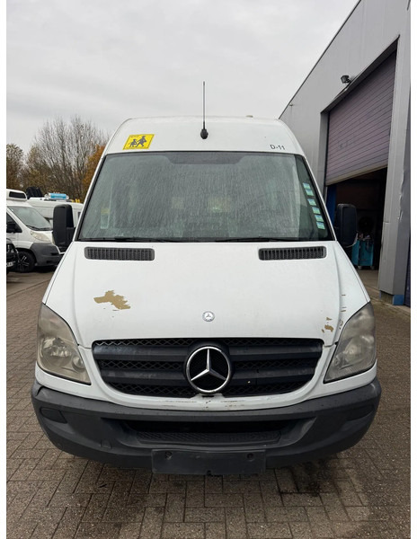 Mercedes-Benz SPRINTER 511 - Autobuz: Foto 2 Mercedes-Benz SPRINTER 511 - Autobuz: Foto 2