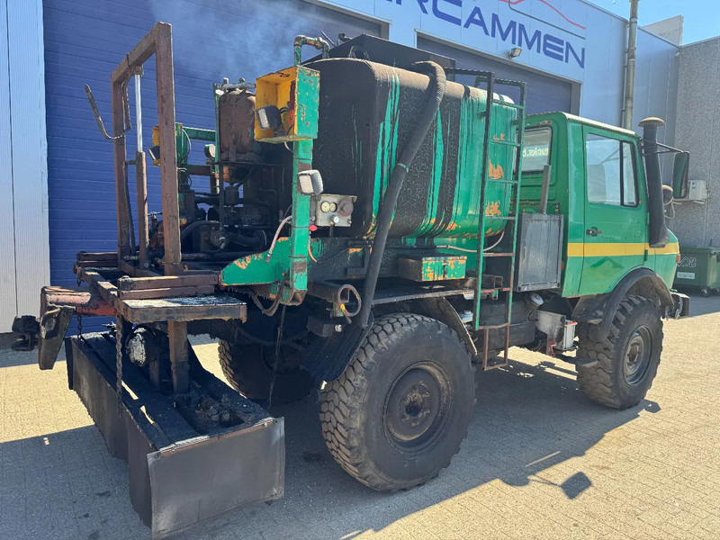 Unimog 424 **BITUMTANK-GOUDRONEUSE** - Camion: Foto 4 Unimog 424 **BITUMTANK-GOUDRONEUSE** - Camion: Foto 4