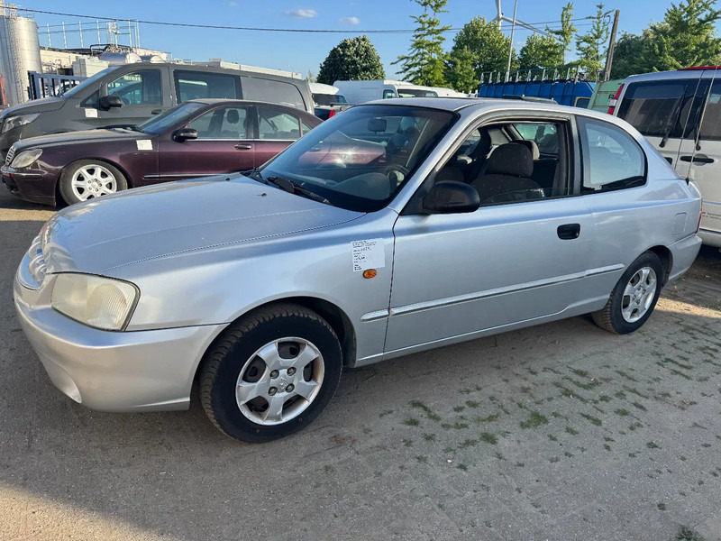 Berlină/ Sedan Hyundai Accent **PETROL-ESSENCE-BELGIUM CAR**: Foto 1