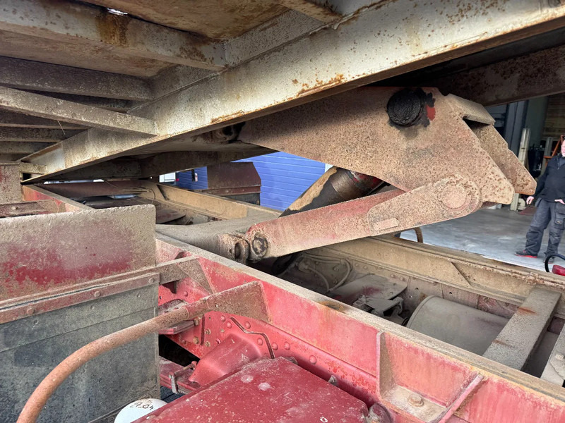 Iveco Eurocargo **120E15-6CYL-FULL STEEL** - Camion basculantă: Foto 5 Iveco Eurocargo **120E15-6CYL-FULL STEEL** - Camion basculantă: Foto 5