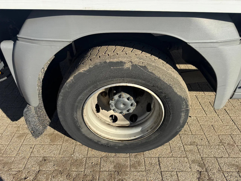 Mercedes-Benz Atego 1218 **BELGIAN TRUCK-REMOVAL LIFT TO 1ST FLOOR-TUV 02/2026** - Camion furgon: Foto 5 Mercedes-Benz Atego 1218 **BELGIAN TRUCK-REMOVAL LIFT TO 1ST FLOOR-TUV 02/2026** - Camion furgon: Foto 5