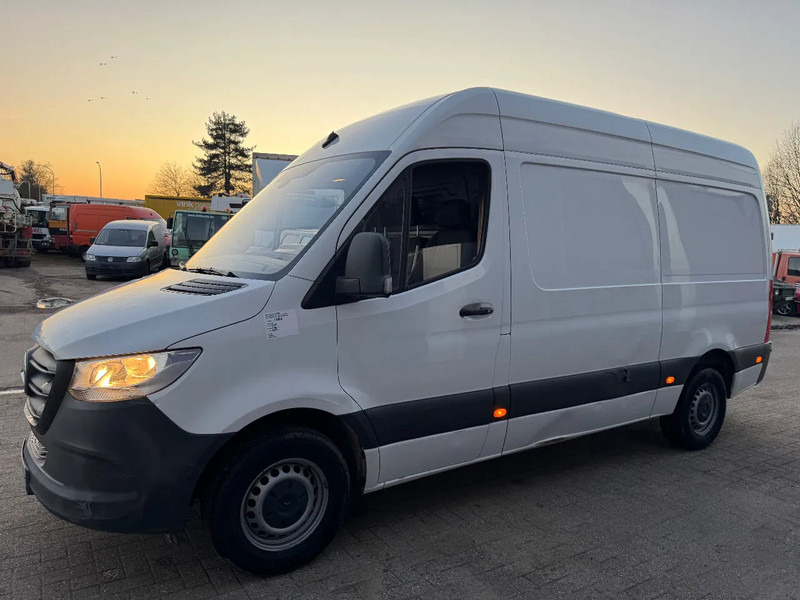 Mercedes-Benz Sprinter 314 **2020-AIRCO-L2** - Dubă: Foto 3 Mercedes-Benz Sprinter 314 **2020-AIRCO-L2** - Dubă: Foto 3