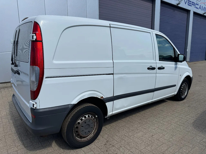 Mercedes-Benz Vito **110CDI-EURO 5** - Autoutilitară compactă: Foto 4 Mercedes-Benz Vito **110CDI-EURO 5** - Autoutilitară compactă: Foto 4