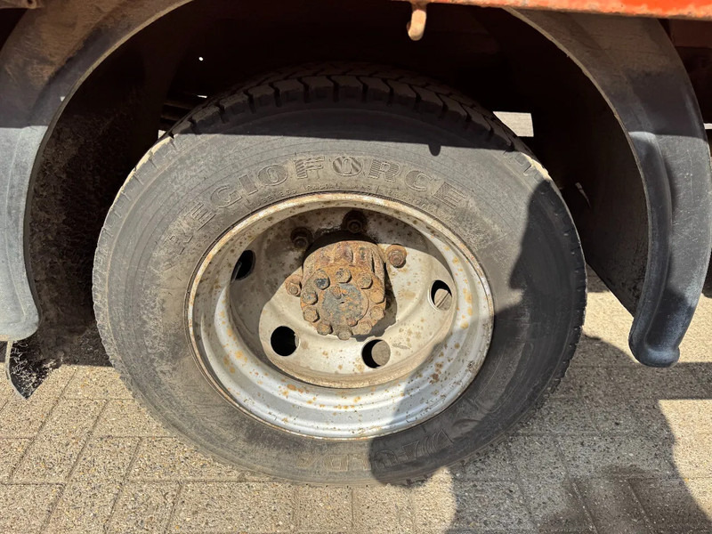 Nissan ATLEON **80.14-MACHINERY/CARTRANSPORTER - Camion transport auto: Foto 4 Nissan ATLEON **80.14-MACHINERY/CARTRANSPORTER - Camion transport auto: Foto 4