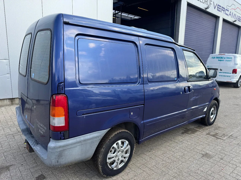 Nissan Vanette CARGO **2,3DIESEL-CAMIONETTE FRANCAIS** - Dubă: Foto 4 Nissan Vanette CARGO **2,3DIESEL-CAMIONETTE FRANCAIS** - Dubă: Foto 4