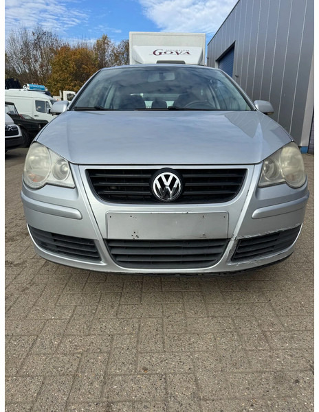 Volkswagen Polo **EURO4-1198CC-BELGIAN CAR** - Berlină/ Sedan: Foto 2 Volkswagen Polo **EURO4-1198CC-BELGIAN CAR** - Berlină/ Sedan: Foto 2