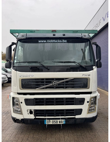 Volvo FM 9.260 **MANUAL GEARBOX-FRENCH ORIGINE** - Camion platformă: Foto 2 Volvo FM 9.260 **MANUAL GEARBOX-FRENCH ORIGINE** - Camion platformă: Foto 2