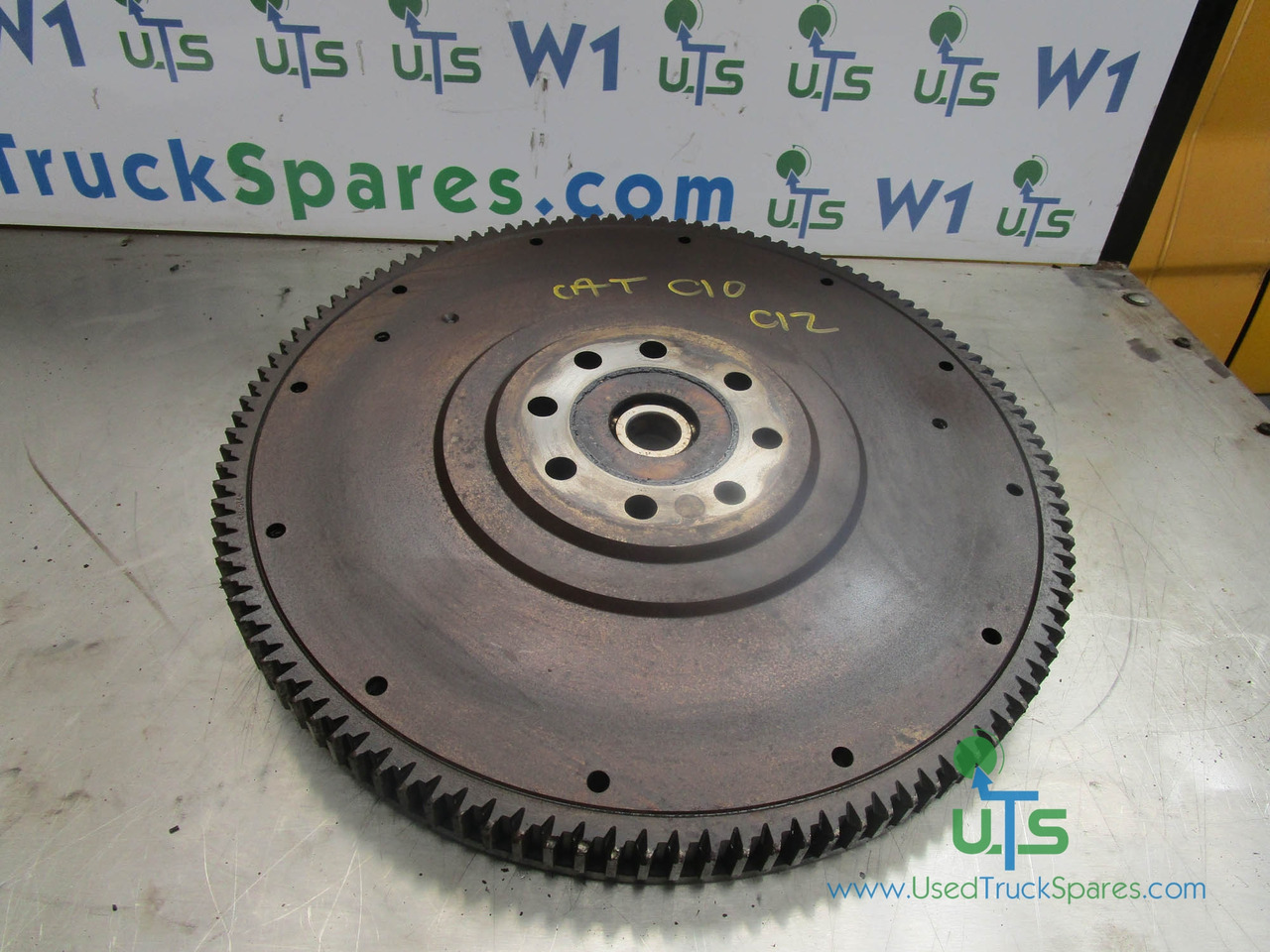 CAT C10 / C12 FLYWHEEL - Volant pentru Camion: Foto 1 CAT C10 / C12 FLYWHEEL - Volant pentru Camion: Foto 1