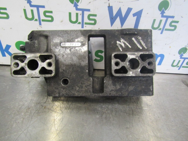 CUMMINS M11 OIL FLTER HOUSING P/NO 3102774 - Motor şi piese pentru Camion: Foto 1 CUMMINS M11 OIL FLTER HOUSING P/NO 3102774 - Motor şi piese pentru Camion: Foto 1