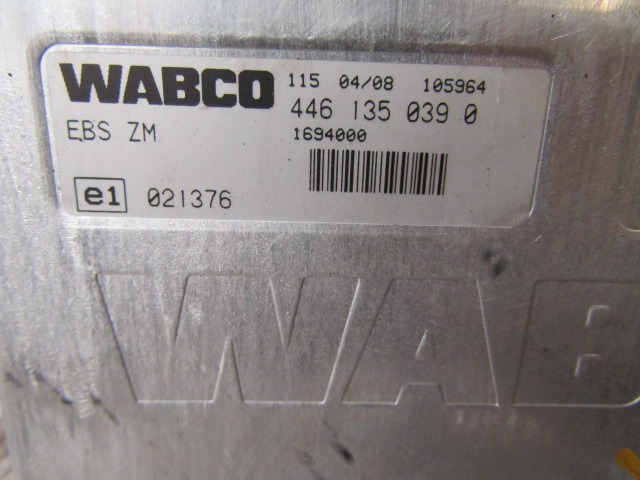 DAF XF 105 WABCO EBS ECU P/NO 4461350390 - Calculator de bord pentru Camion: Foto 2 DAF XF 105 WABCO EBS ECU P/NO 4461350390 - Calculator de bord pentru Camion: Foto 2